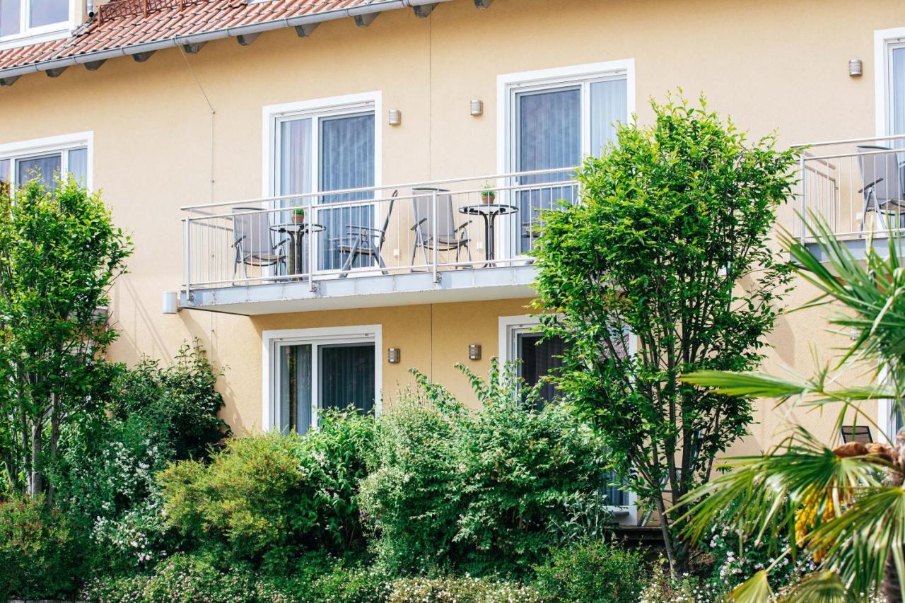 Gasthaus Hotel Ostermeier Attenkirchen Exteriör bild