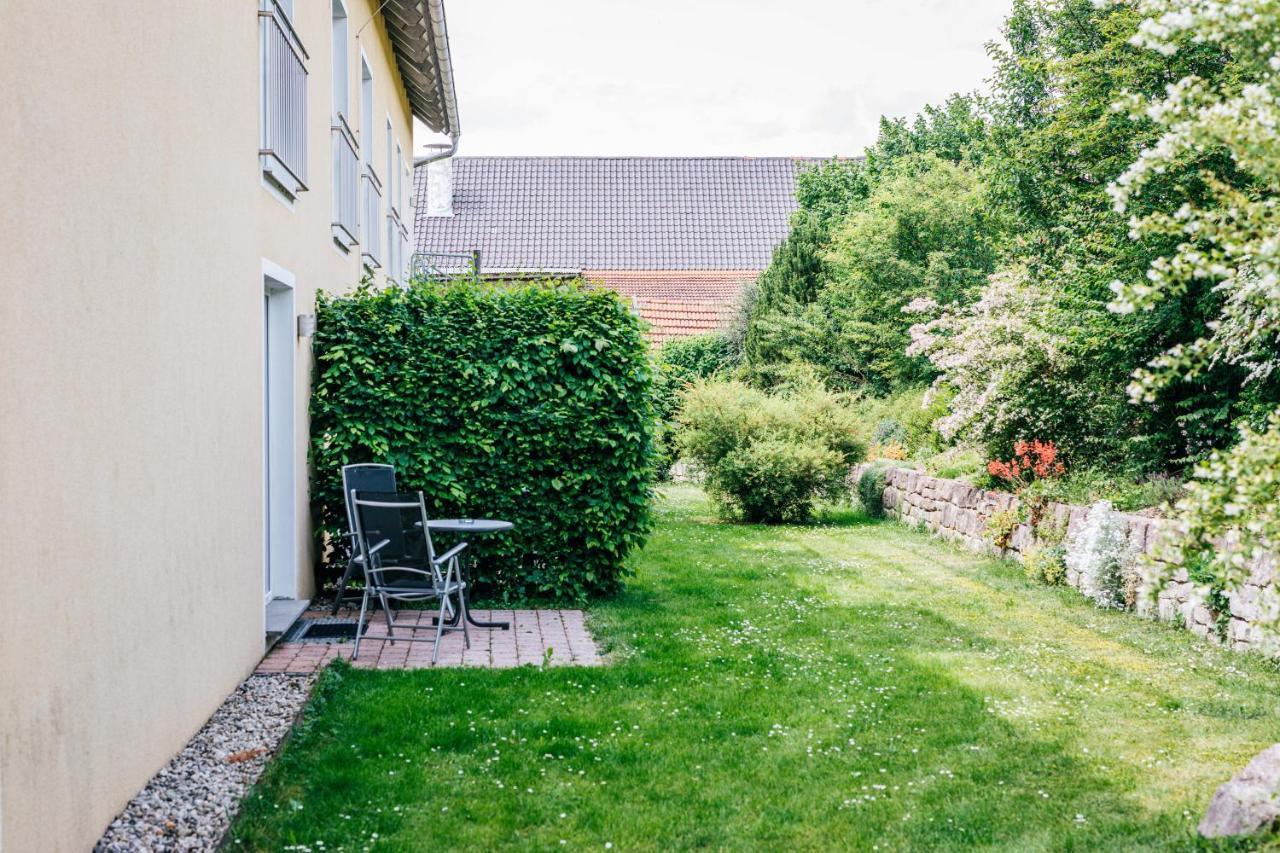 Gasthaus Hotel Ostermeier Attenkirchen Exteriör bild