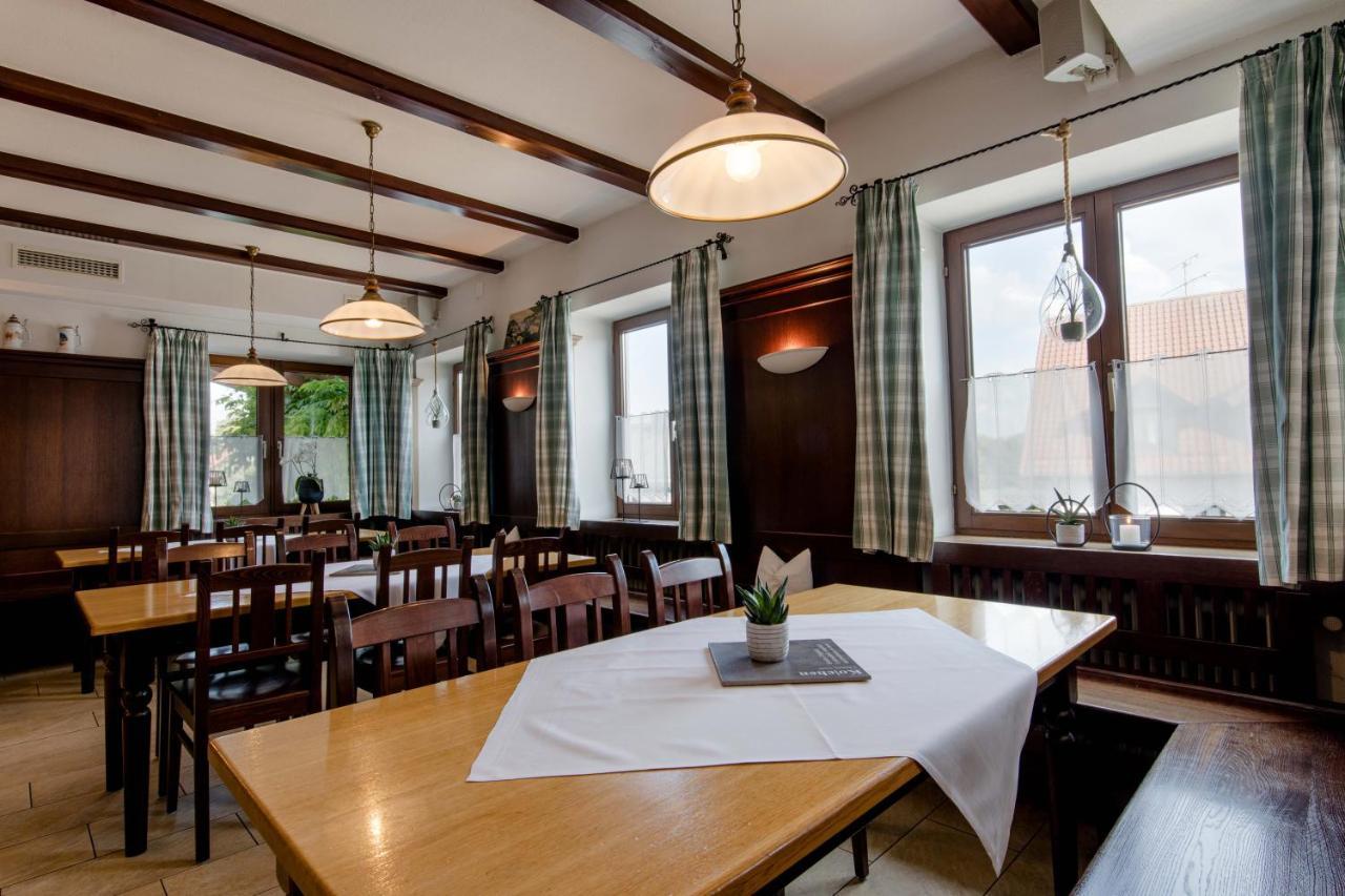 Gasthaus Hotel Ostermeier Attenkirchen Exteriör bild